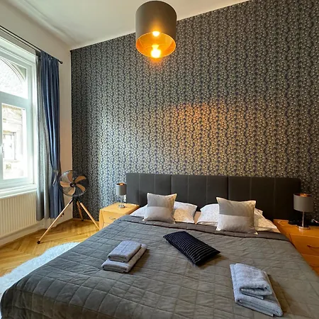 Double Blue In Downtown 아파트 부다페스트